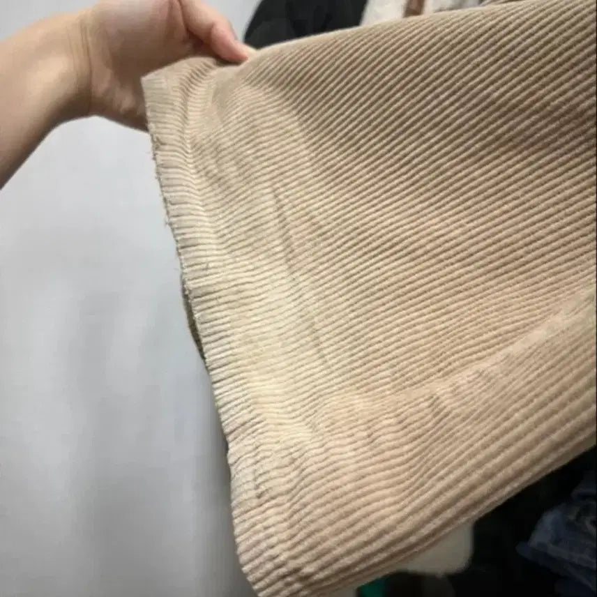 [BUNJANG] ootj Corduroy Wide Tucked Pants / ootj 코듀로이 핀턱 와이드 팬츠