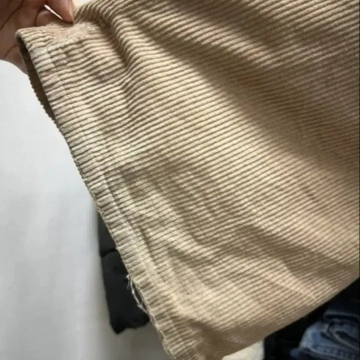 [BUNJANG] ootj Corduroy Wide Tucked Pants / ootj 코듀로이 핀턱 와이드 팬츠