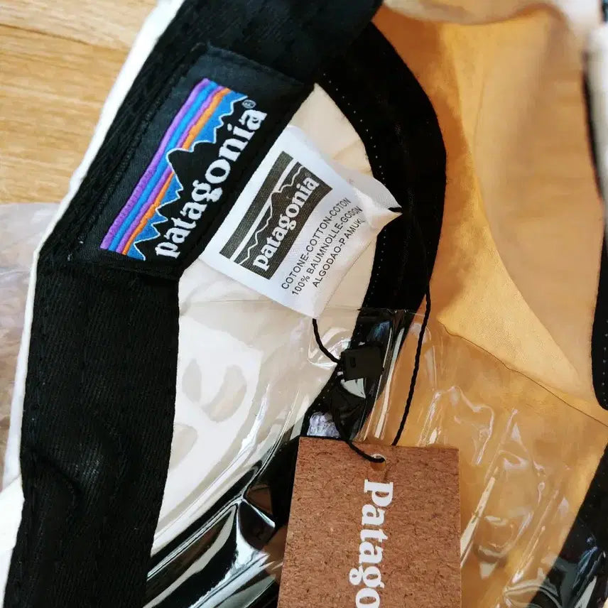 [SOLD OUT] (새상품)파타고니아 그래픽 벤츄라 볼캡 모자