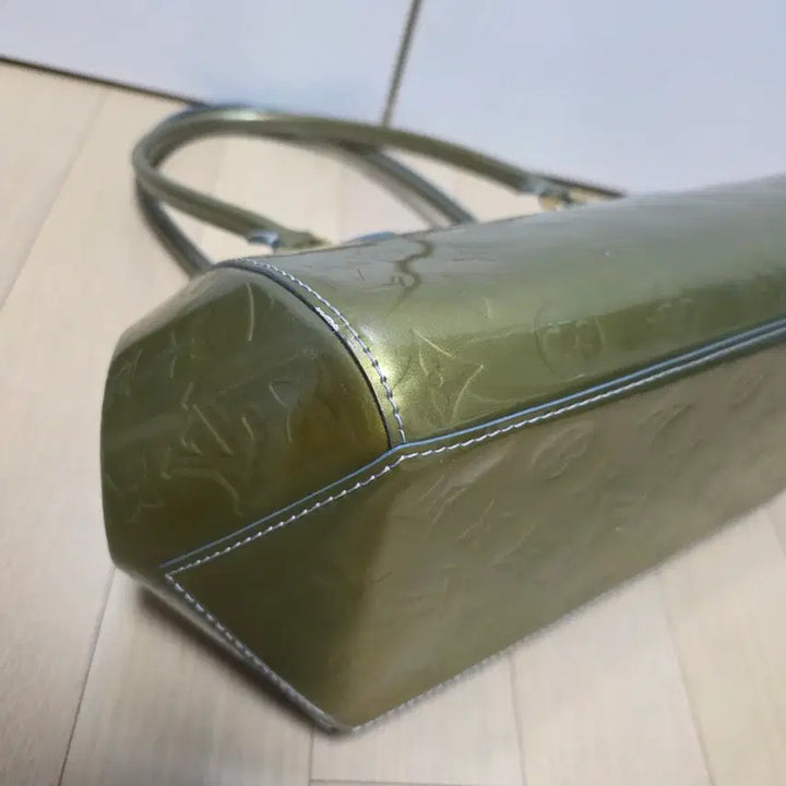[SOLD OUT] 루이비통 정품 쉐어우드 숄더백