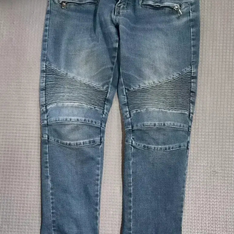 [BUNJANG] Invisible Premium Moto Jeans 34 Size / 인비저블 프리미엄진 모토진 34사이즈