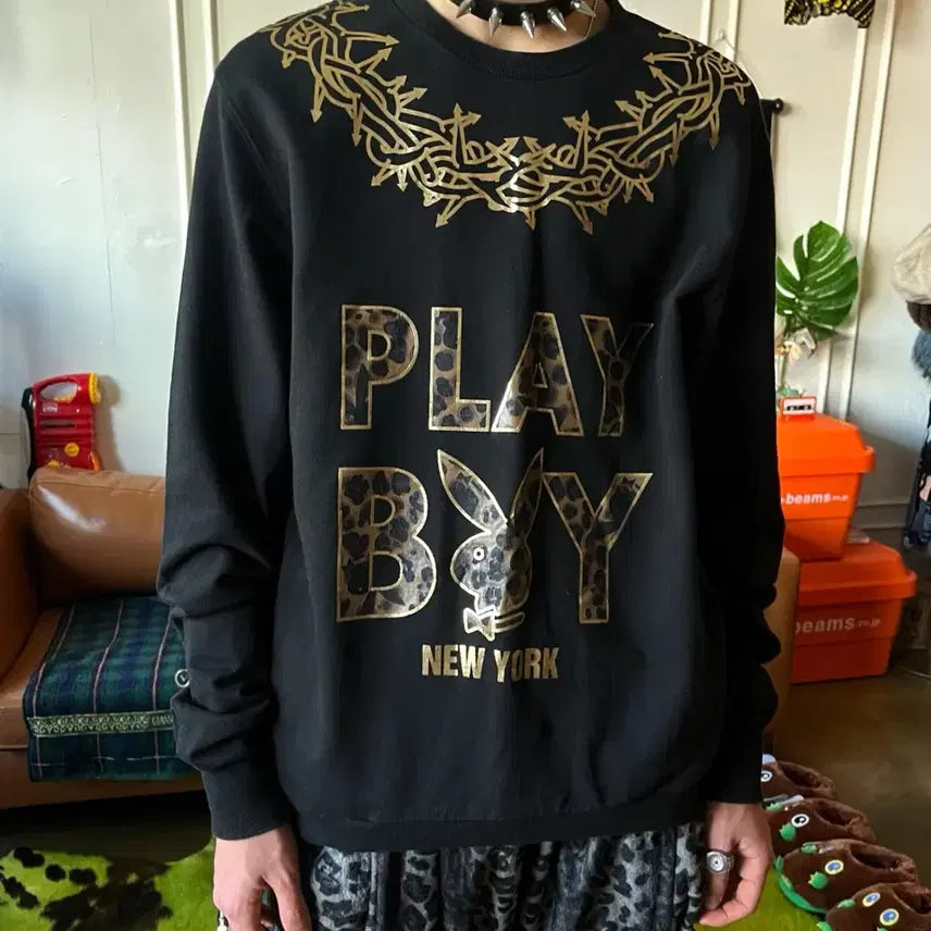 [BUNJANG] Playboy Vintage Tribal Leopard Long Sleeve Sweatshirt / Playboy 플레이보이 빈티지 트라이벌 레오파드 롱슬리브 스웻셔츠