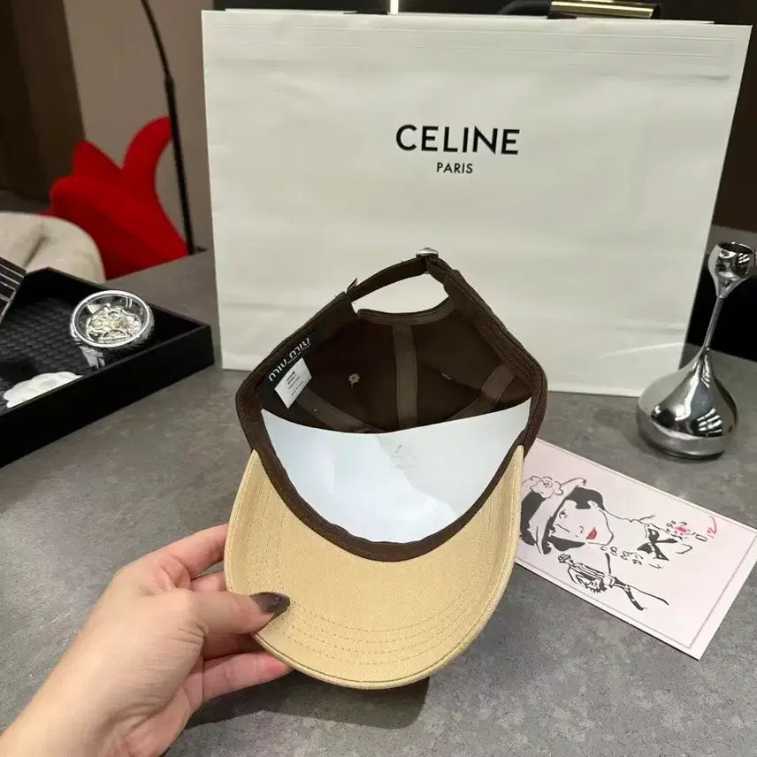 [BUNJANG] Miu Miu Two-Tone Ball Cap / 미우미우 투톤 볼캡 브라운 베이지