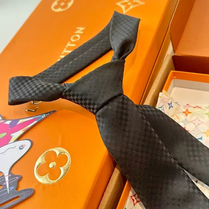 [SOLD OUT] 루이비통 블랙 실크 넥타이
