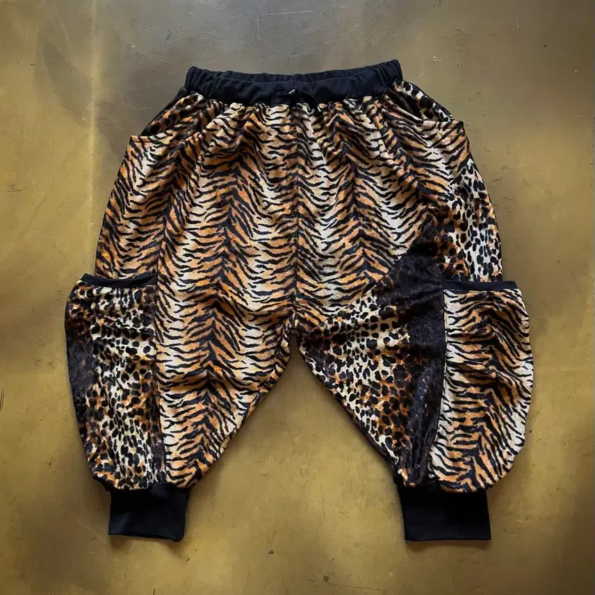 [SOLD OUT] 2000s Clash Ahead 일본 빈티지 버뮤다 스웻 배기 팬츠 바지