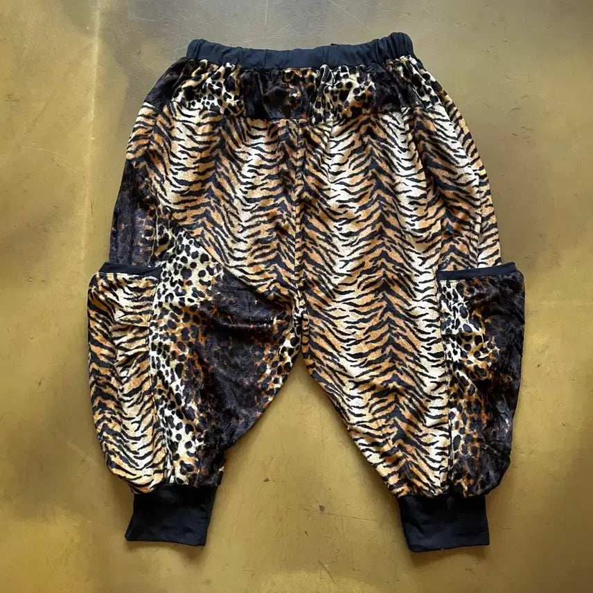 [SOLD OUT] 2000s Clash Ahead 일본 빈티지 버뮤다 스웻 배기 팬츠 바지