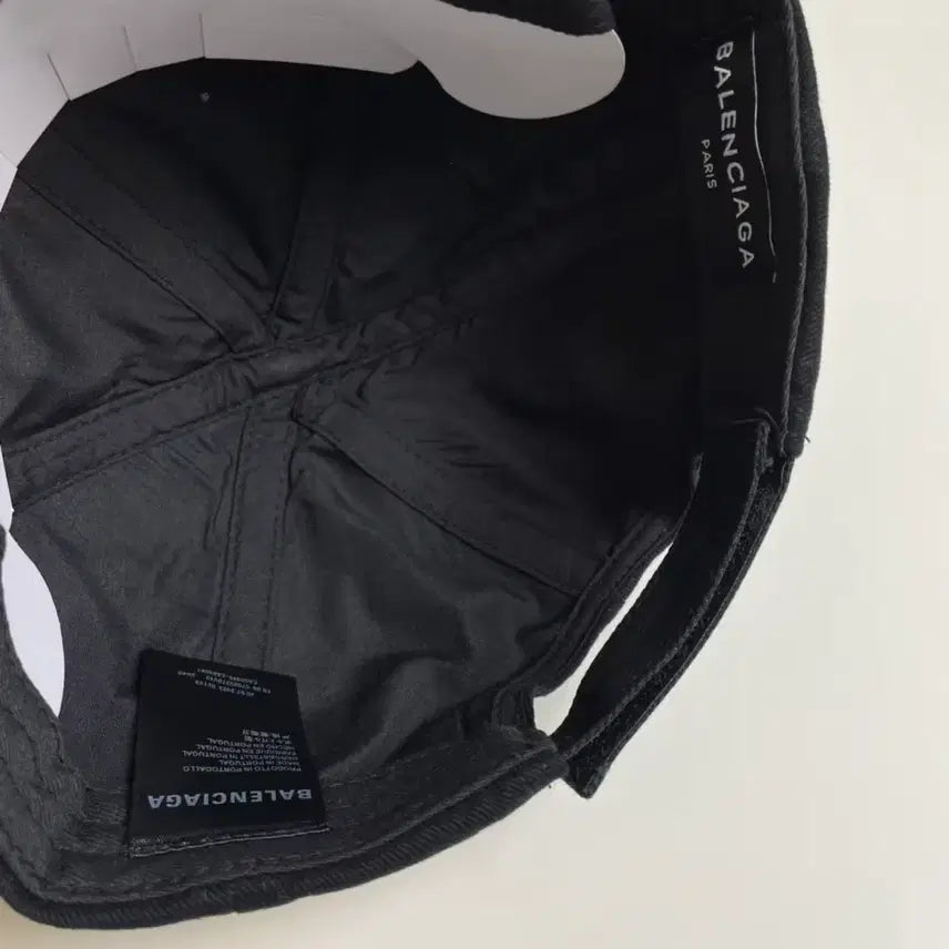 [SOLD OUT] 발렌시아가 블랙 볼캡 모자