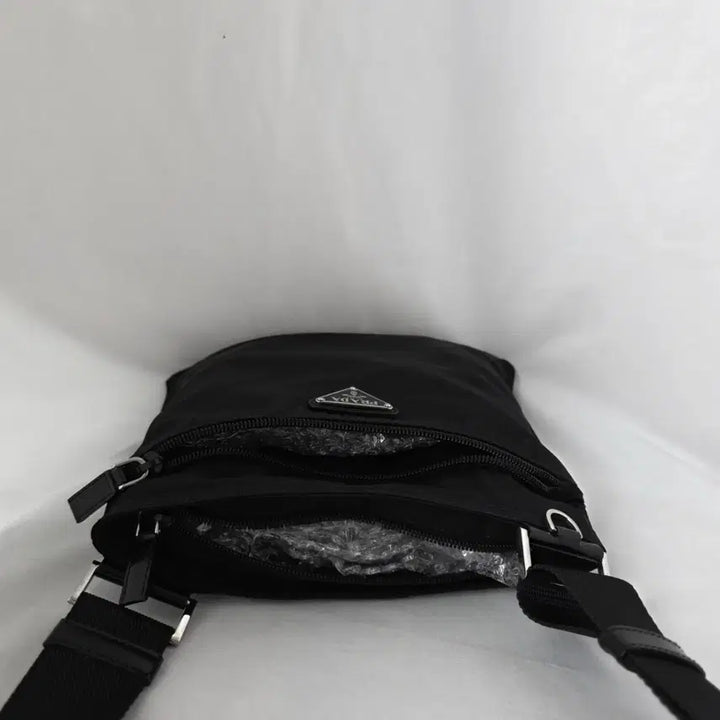 [SOLD OUT] [정품 PRADA] 프라다 포코노 나일론 크로스백 스몰 남녀공용