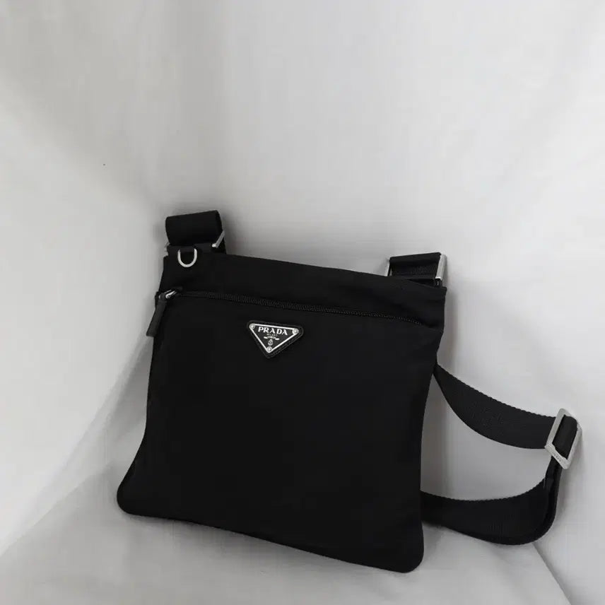 [SOLD OUT] [정품 PRADA] 프라다 포코노 나일론 크로스백 스몰 남녀공용