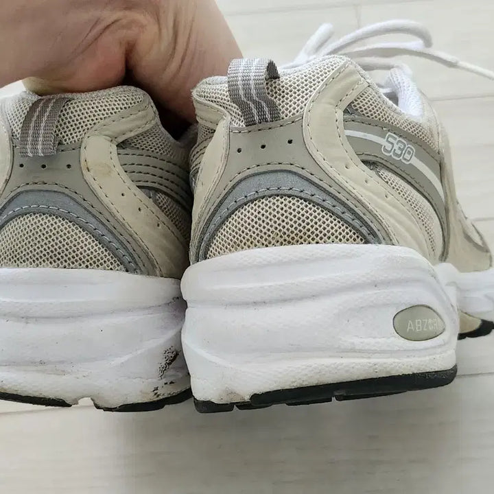 [BUNJANG] New Balance 530 Sneakers / 뉴발란스 530 운동화