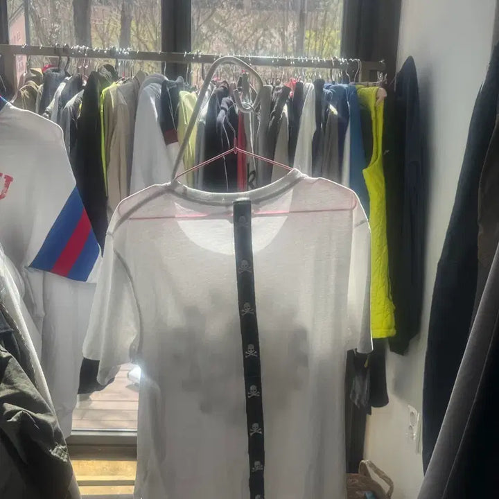 [BUNJANG] 알렉산더 맥퀸 해골 프린팅 반팔 티셔츠 / 알렉산더 맥퀸 해골 프린팅 반팔 티셔츠