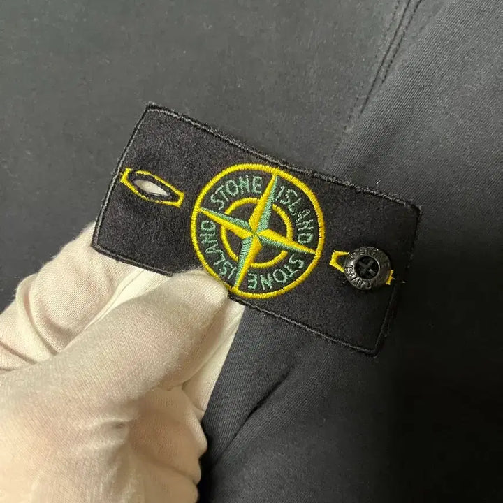[SOLD OUT] 스톤아일랜드 후드티