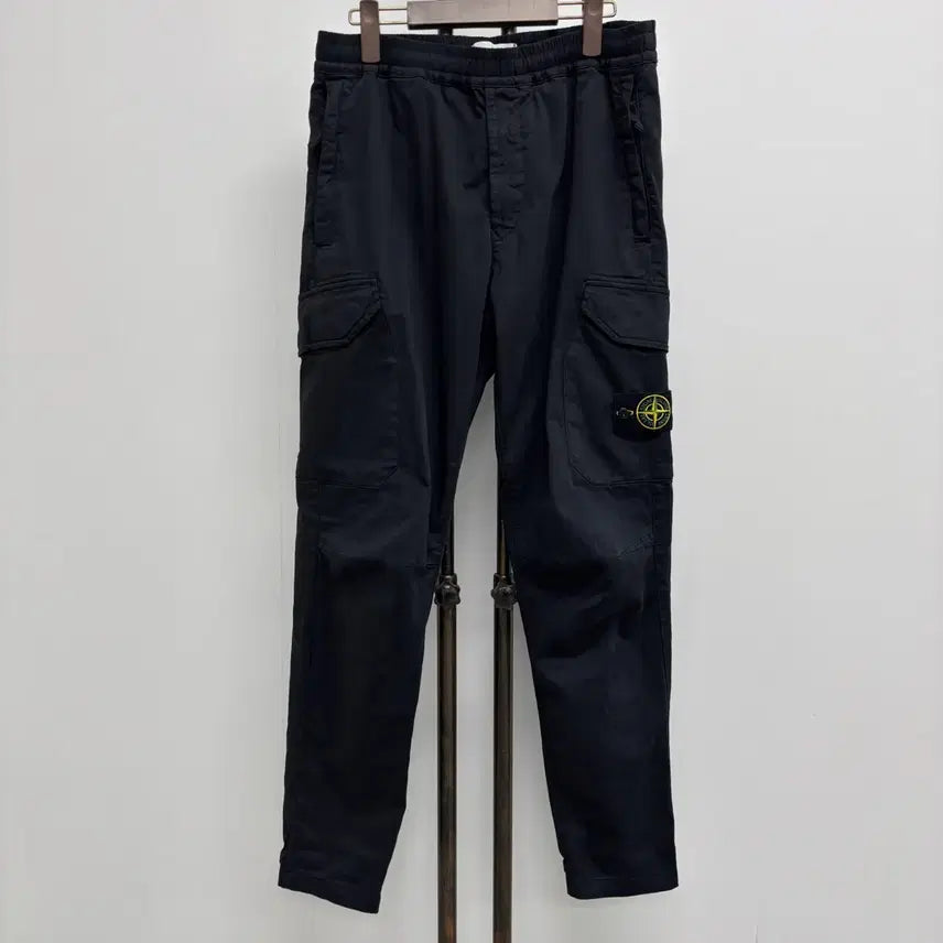 [BUNJANG] Stone Island Patch Cargo Pants / [34]스톤아일랜드 와펜패치 카고팬츠