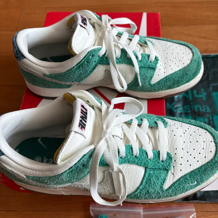 [BUNJANG] Nike Dunk Low Kasina Neptune Green Sneakers / [270] 나이키 덩크로우 카시나덩크 넵튠그린