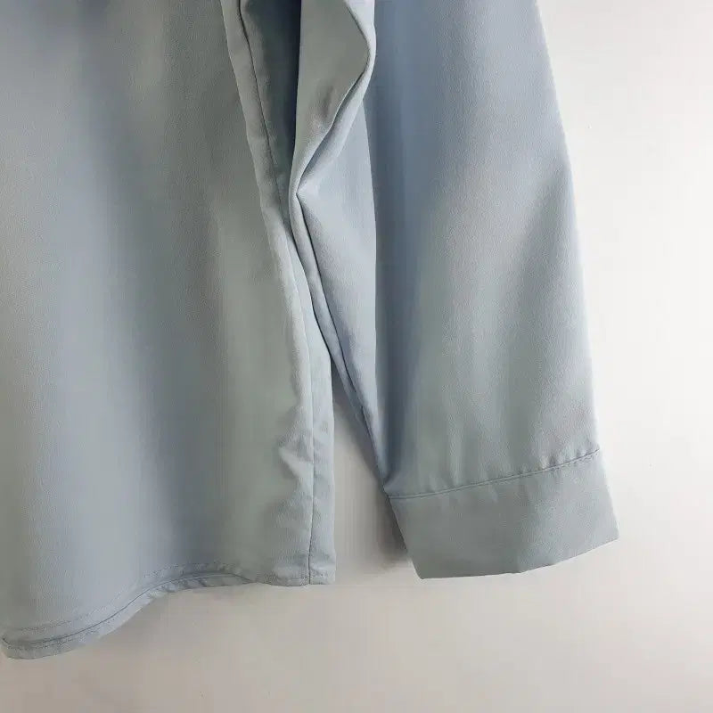 [BUNJANG] FREE Light Blue Shirt / 여FREE 셔츠 라이트 블루 M6376