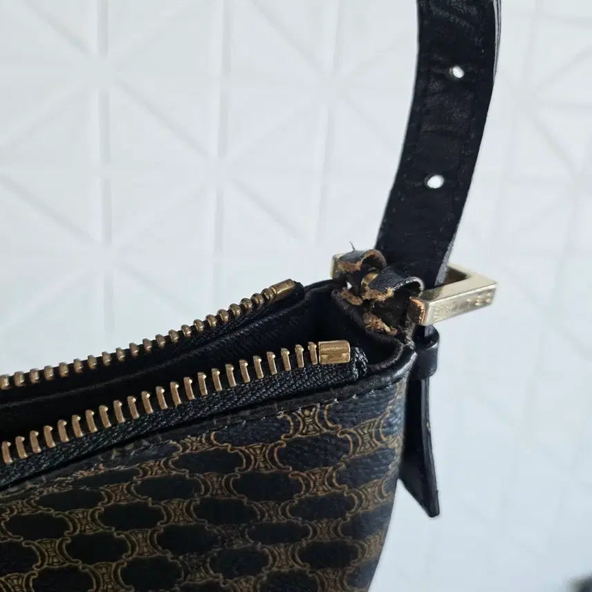 [BUNJANG] Celine Macadam Shoulder Bag / 셀린느 마카담 숄더백