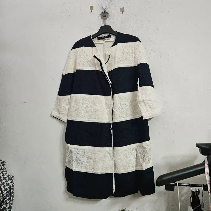 [BUNJANG] Chatelaine Lace Stripe Long Cardigan / 샤트렌레이스 스트라이프 반팔 롱 가디건