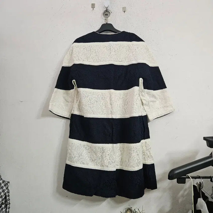 [BUNJANG] Chatelaine Lace Stripe Long Cardigan / 샤트렌레이스 스트라이프 반팔 롱 가디건