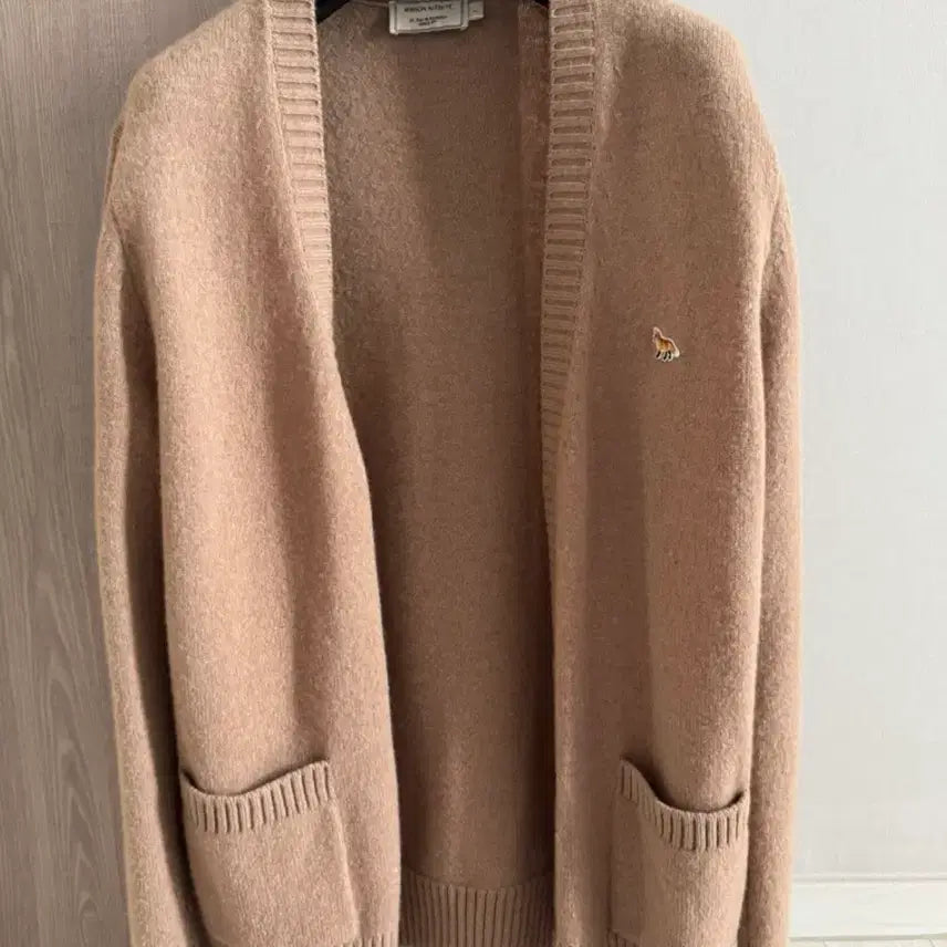 [BUNJANG] Maison Kitsune Fox Patch Cardigan / 메종키츠네 폭스 패치 가디건 L