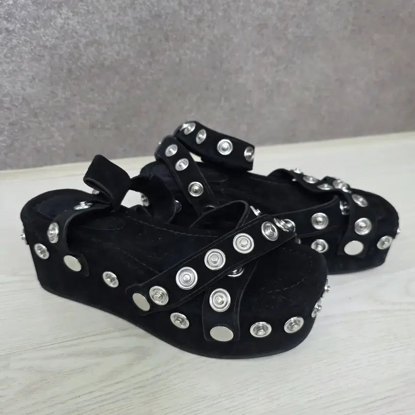 [BUNJANG] Alexander Wang Sandra Studded Platform Sandals / 알렉산더왕 산드라 스터드 플랫폼 샌들 38(240사이즈)