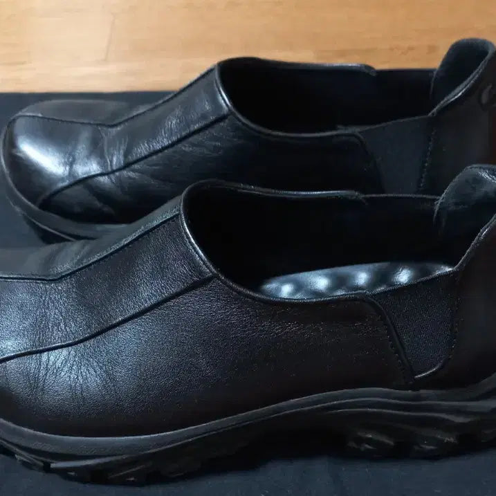 [BUNJANG] 요위(yowe) Uon black Matt 로퍼 구둥화 / 요위(yowe) Uon black Matt 로퍼 구둥화