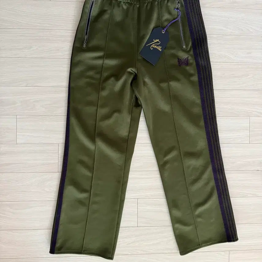 [BUNJANG] Needles Olive Track Pants XS / Needles 니들스 트랙 팬츠 올리브 스트레이트핏 XS