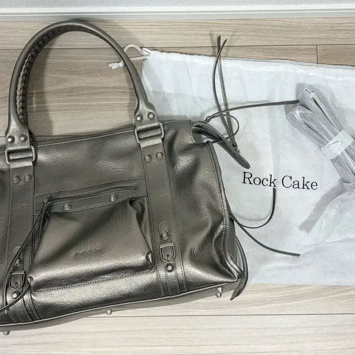 [BUNJANG] Rockcake Big Diaz Shoulder Bag / 락케이크 숄더백 Big Diaz Bag
