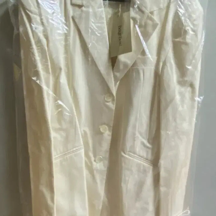 [BUNJANG] Beige Bowl Line Boxy Jacket / 베이지보울 라인박시자켓