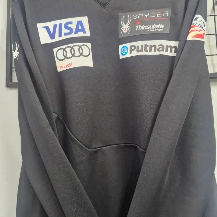 [BUNJANG] Spider US Ski Team Patch Fleece Training Sweatshirt / 105XL 스파이더 US 스키팀 패치 트레이닝 기모 맨투맨.
