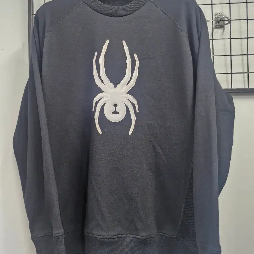 [BUNJANG] Spider Big Logo Fleece Sweatshirt / 105XL 스파이더 빅로고 기모 맨투맨.