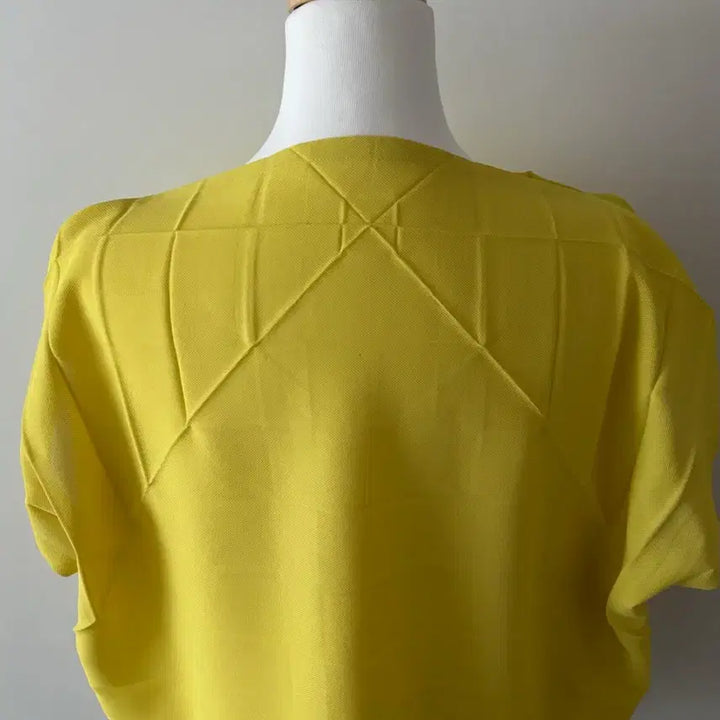 [BUNJANG] Issey Miyake Me Blouse / 이세이미야케 미 블라우스 F