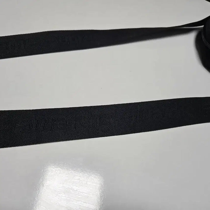 [SOLD OUT] 슈프림 우븐 숄더 크로스백