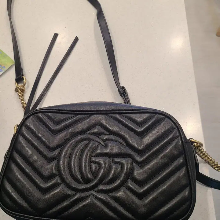 [BUNJANG] Gucci Marmont Matelassé Camera Bag / 구찌 마몬트 마틀라세 여성백