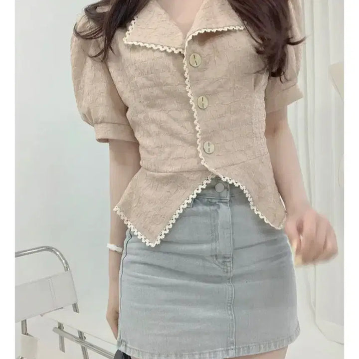 [BUNJANG] Beige Lace Puff Blouse / 베이지 레이스 퍼프 블라우스 (고급스러움)
