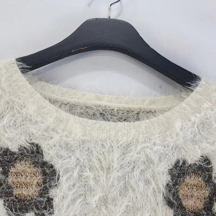 [BUNJANG] FREE Knit Cream Sweater / 여FREE 니트 크림 M6368