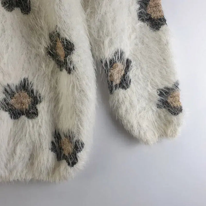 [BUNJANG] FREE Knit Cream Sweater / 여FREE 니트 크림 M6368