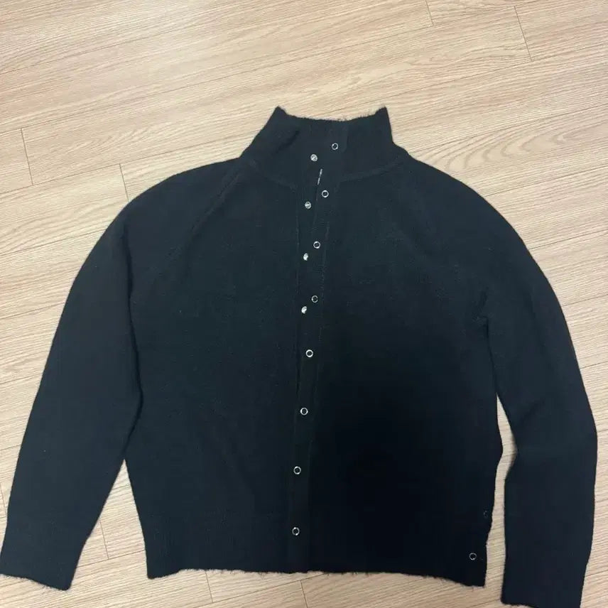 [BUNJANG] Waveynis High Neck Snap Mohair Cardigan - Black / 웨이비니스 하이넥 스냅 모헤어 가디건 블랙 3사이즈