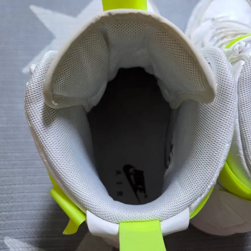 [BUNJANG] Nike Air Force High Magic Stick Sneakers / 나이키 에어포스하이 매직스틱 285