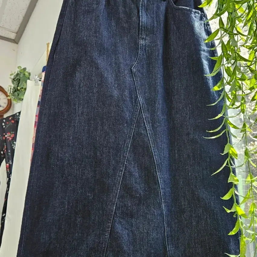 [BUNJANG] Uniqlo Denim Long Skirt (L) / 유니클로 진청데님 롱스커트(L)