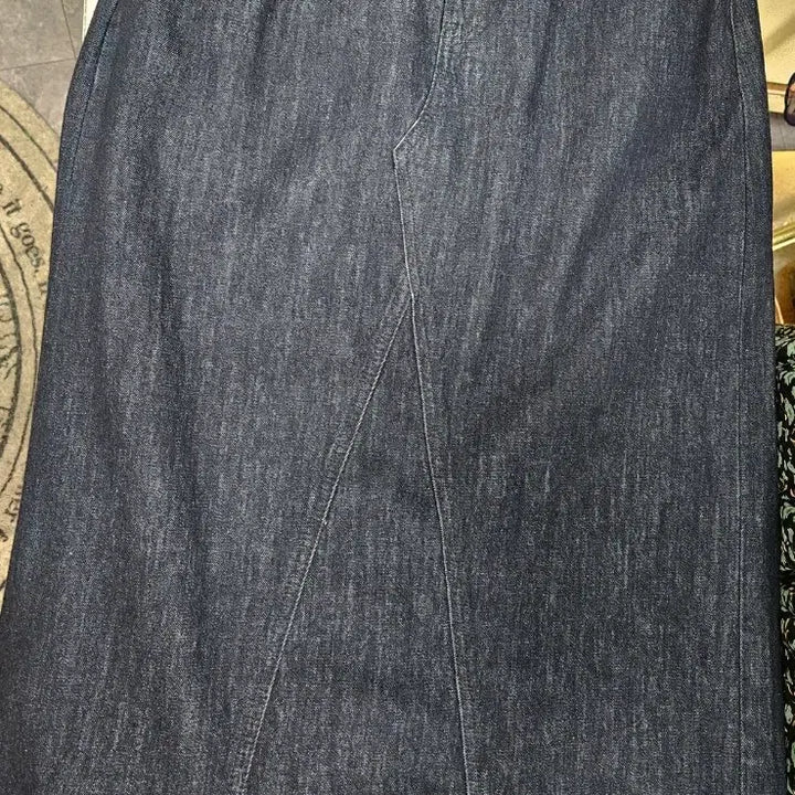 [BUNJANG] Uniqlo Denim Long Skirt (L) / 유니클로 진청데님 롱스커트(L)
