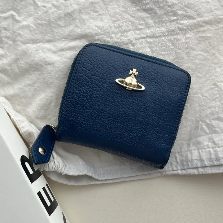 [BUNJANG] Vivienne Westwood Medium Zip Wallet / 비비안웨스트우드 지퍼 미디엄 지갑