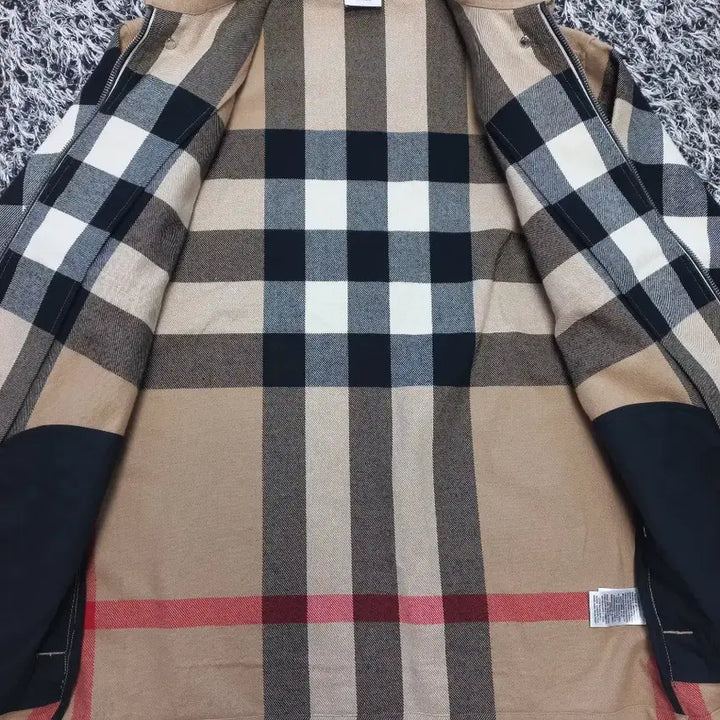 [BUNJANG] Burberry Wool Check Cotton Overshirt Jacket / 버버리 울 체크 코튼 오버셔츠 자켓 정품!남자M사이즈105~110!실착1