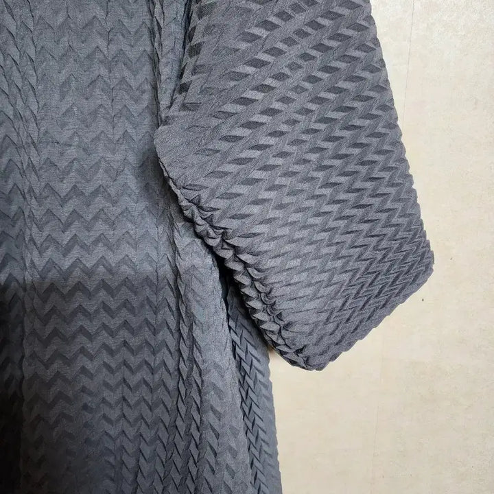 [SOLD OUT] 플리츠가디건