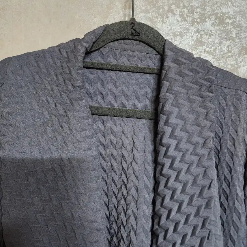 [SOLD OUT] 플리츠가디건