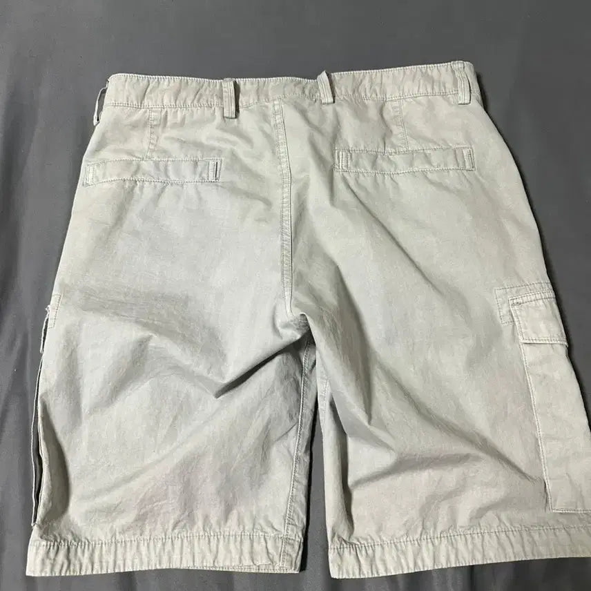 [SOLD OUT] 스톤아일랜드 카고 반바지 34 사이즈