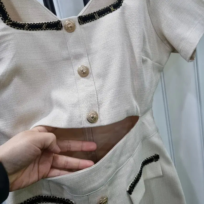[BUNJANG] Beige Tweed Mini Dress / 베이지 트위드 미니 원피스