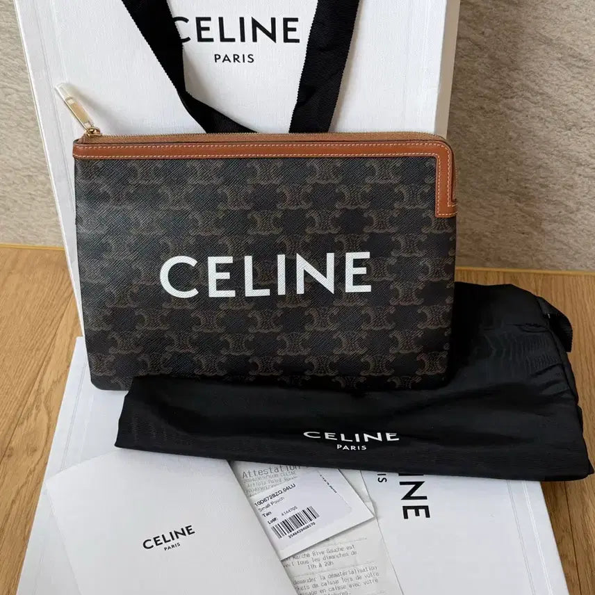 [BUNJANG] Celine Triomphe Clutch Tan / 셀린느 트리옹페 클러치 탄