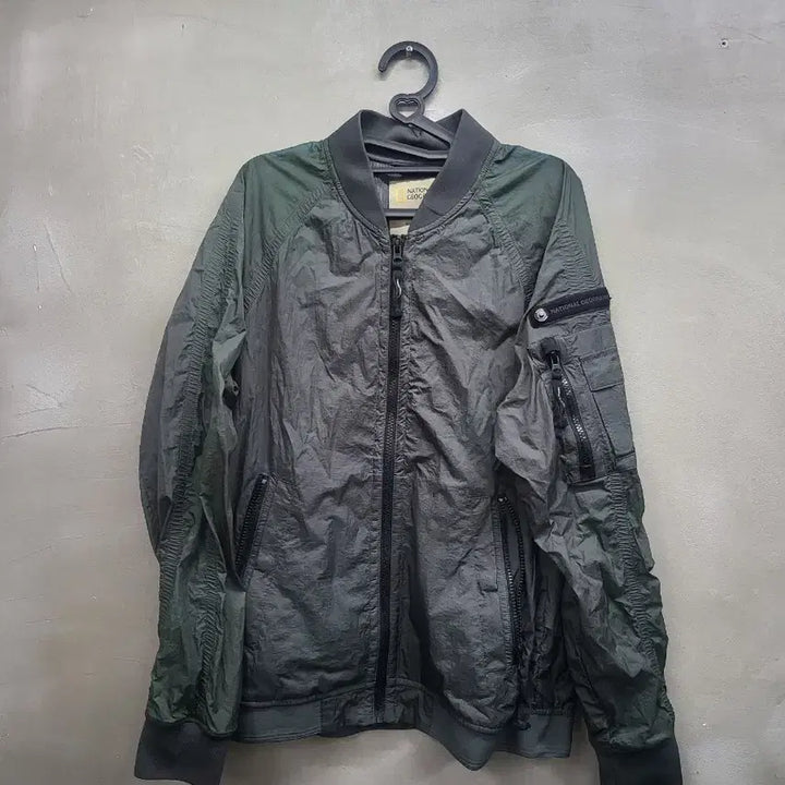 [BUNJANG] National Geographic Bomber Jacket Green M / 내셔널지오그래픽 봄버 자켓 그린M