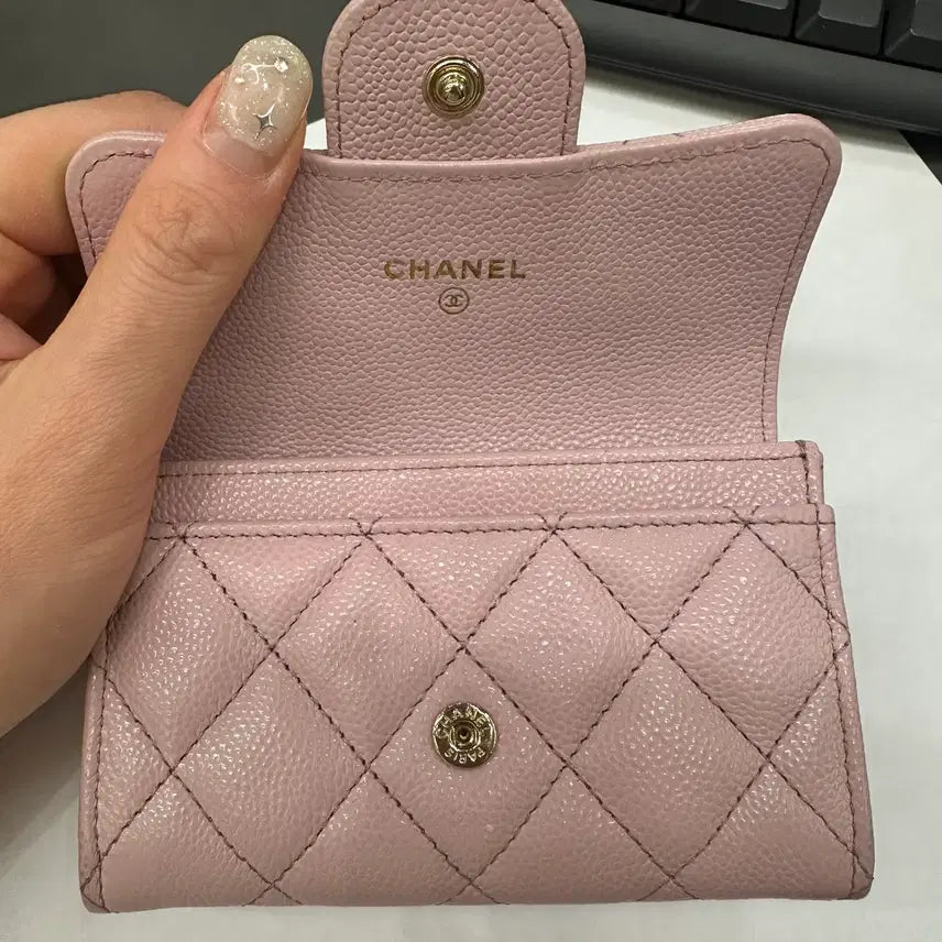 [SOLD OUT] [정품 A급]샤넬 클래식 캐비어 똑딱이 카드지갑