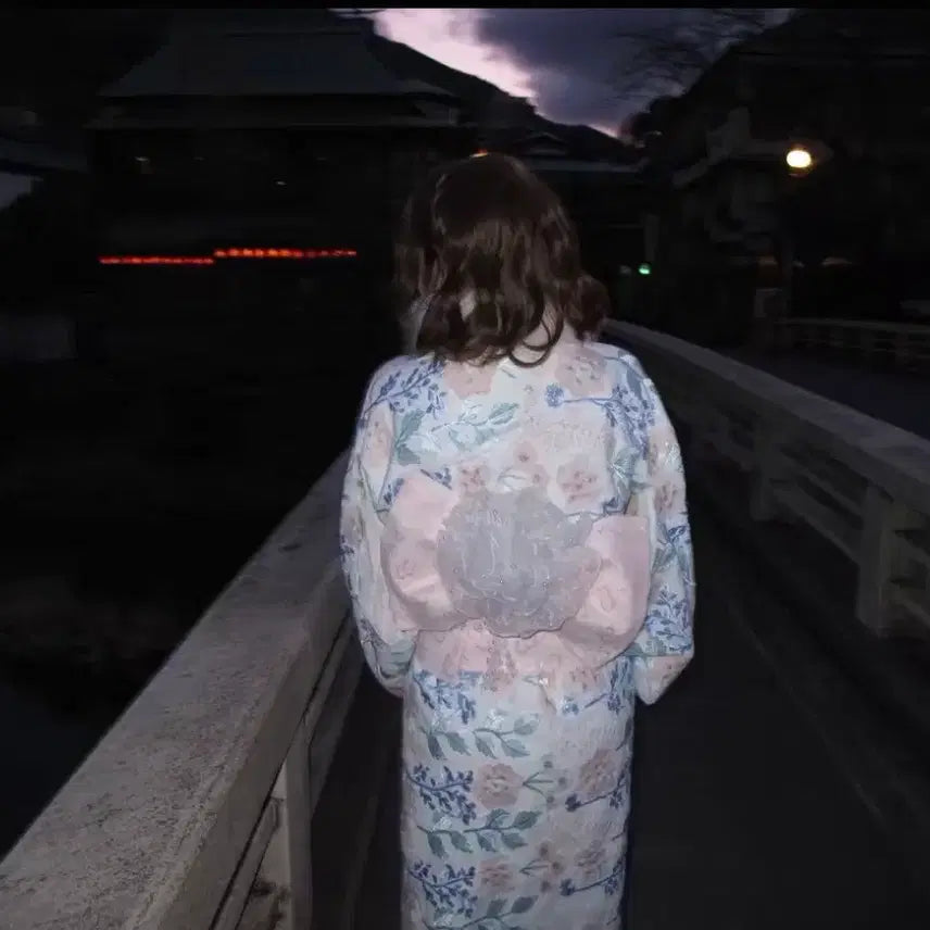 [BUNJANG] Embroidered Kimono Yukata Rental / (싸구려x) 자수 기모노 유카타 대여